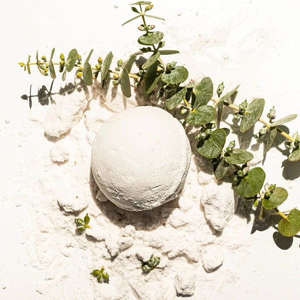 3 oz Eucalyptus Bath Soak | Botanika Life